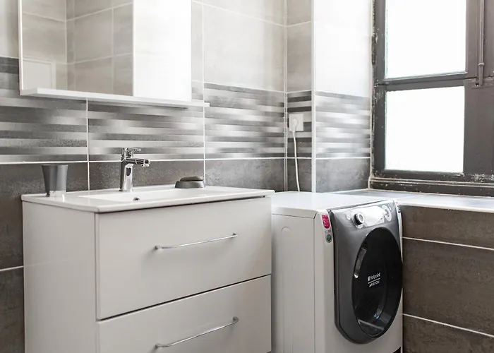 Apartment Centre -cosy 2 Pieces-clim-af