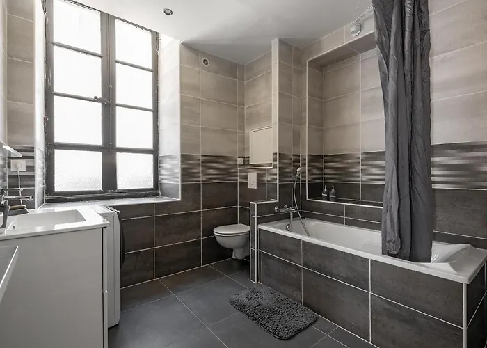 Centre -cosy 2 Pieces-clim-af Apartment Carcassonne