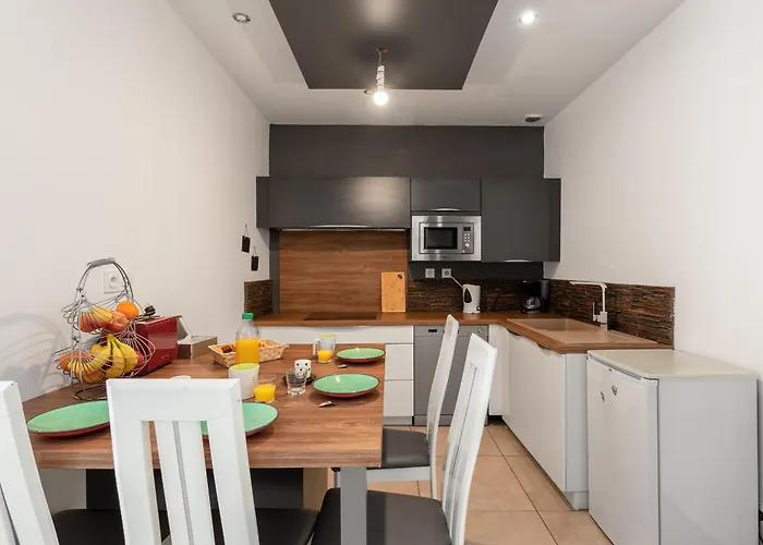 Centre -cosy 2 Pieces-clim-af Apartment