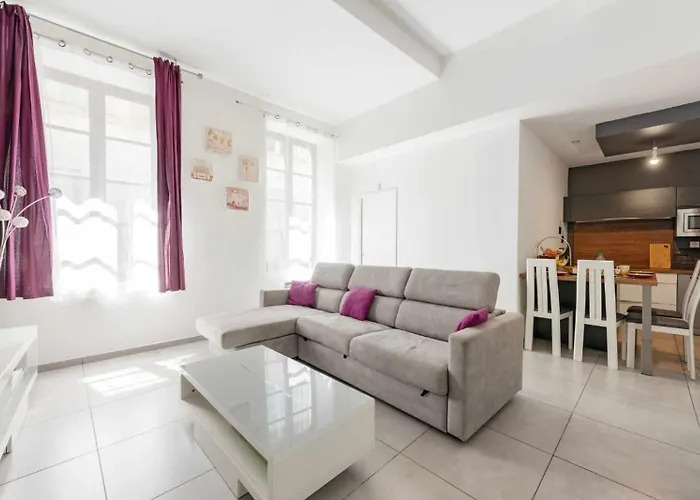 Centre -cosy 2 Pièces-clim-af *